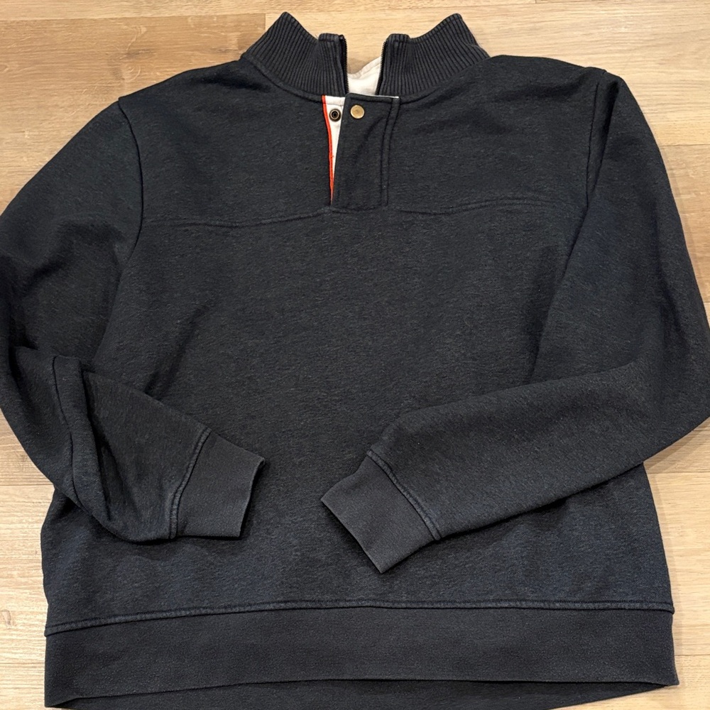 Orvis Black Pullover Sweater